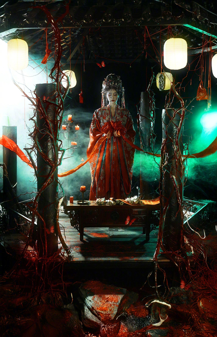 白鹿新剧《唐宫奇案》明日开播，九张诡谲写真引期待