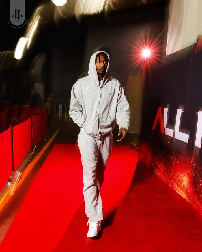 黄蜂对阵火箭比赛即将打响