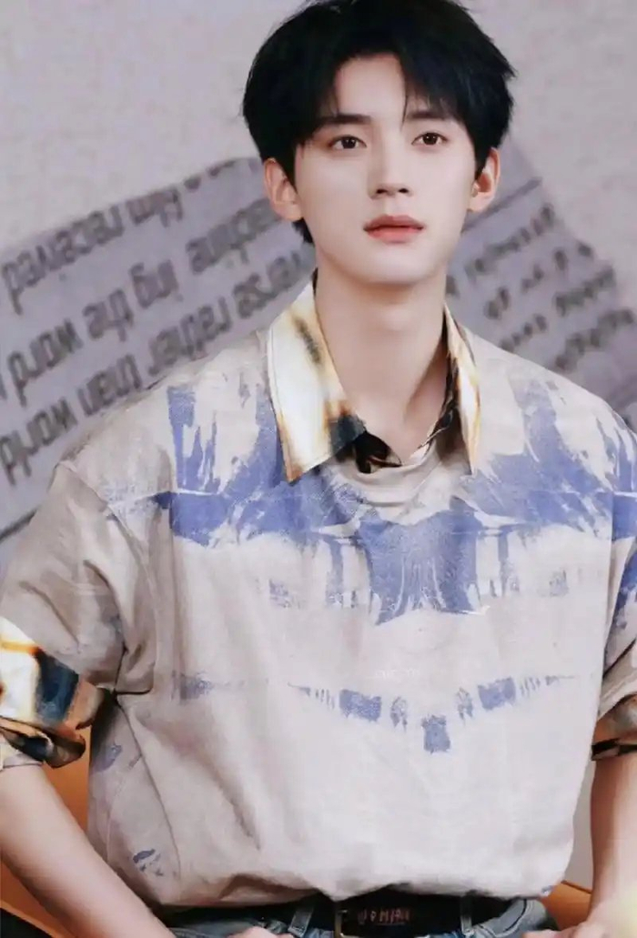 陈飞宇范丞丞王星越周翊然获评00后新晋四小生