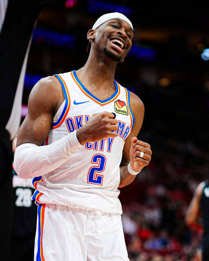 雷霆后卫亚历山大腹部拉伤，全明星周末后接受评估