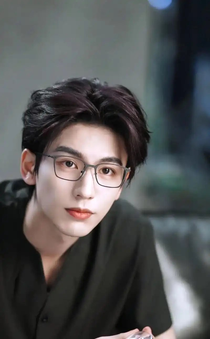 张凌赫入选2025年95后男演员中坚力量