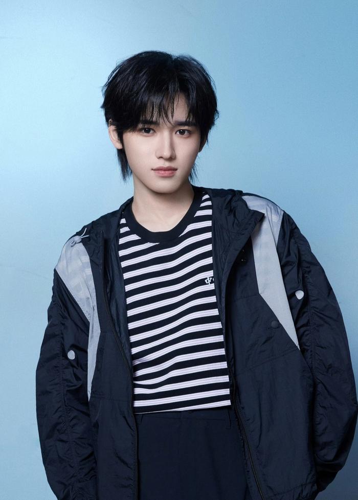 宋亚轩李庚希或主演陈奕甫新片《敬山水》