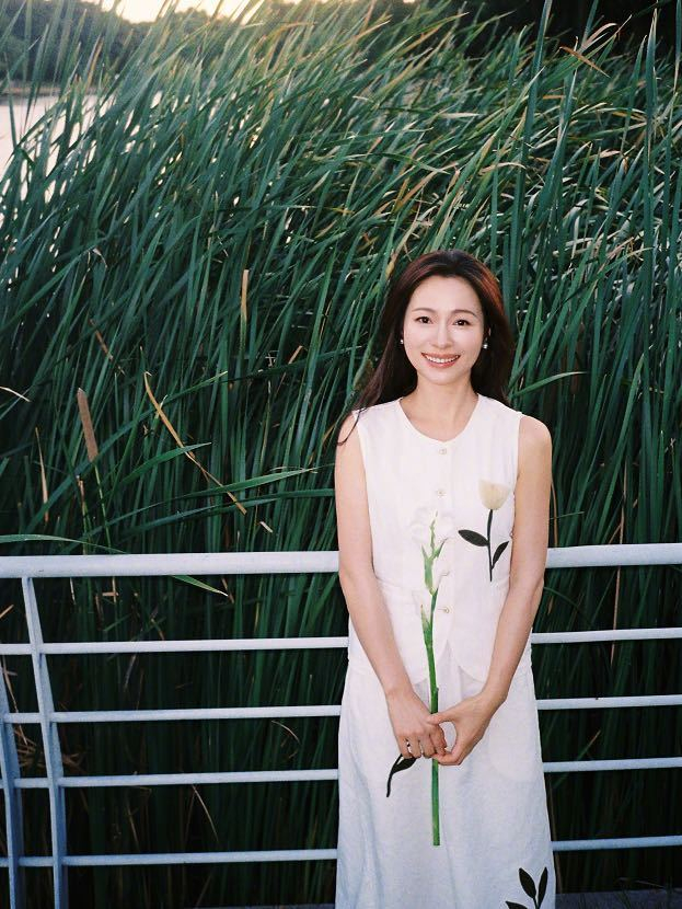 江一燕官宣离婚，称女儿是上天赐的礼物