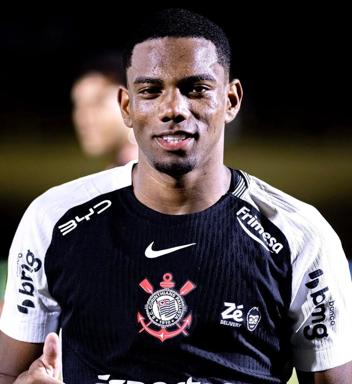 科林蒂安为安德烈标价2200万欧，米兰评估是否退出谈判