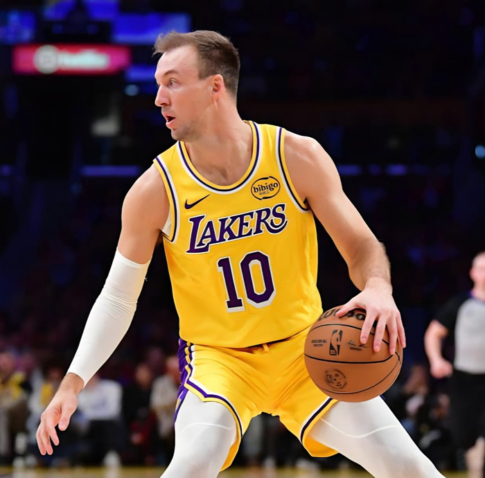 湖人近15场有效命中率57.8%领跑全联盟