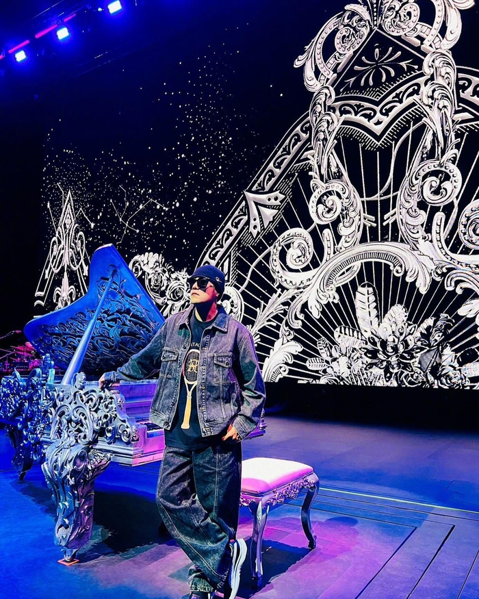 周杰伦喊开饭半个娱乐圈应援，方文山吴尊刘畊宏等云聚餐