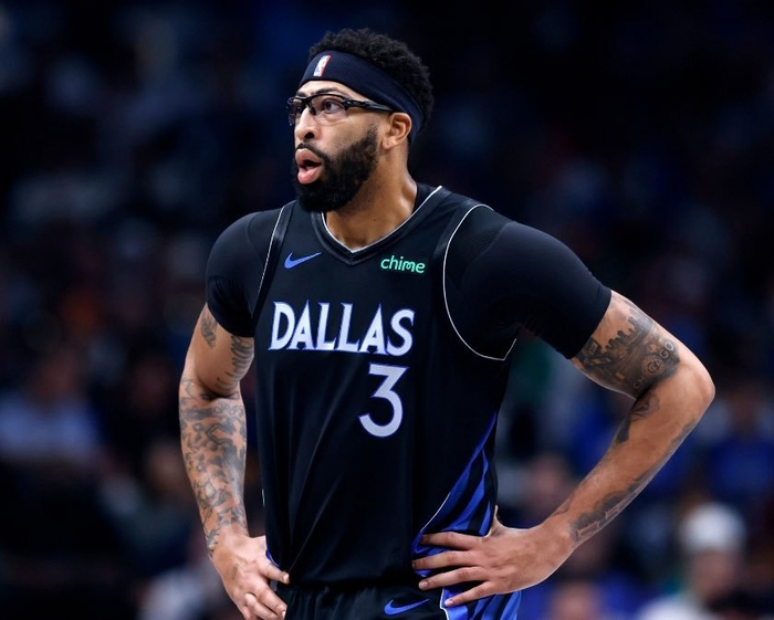 勇士未与独行侠积极谈判戴维斯交易