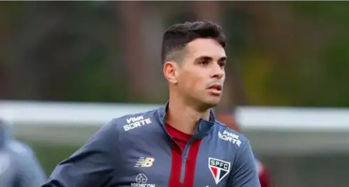 圣保罗与奥斯卡解约谈判因薪资分歧陷入僵局