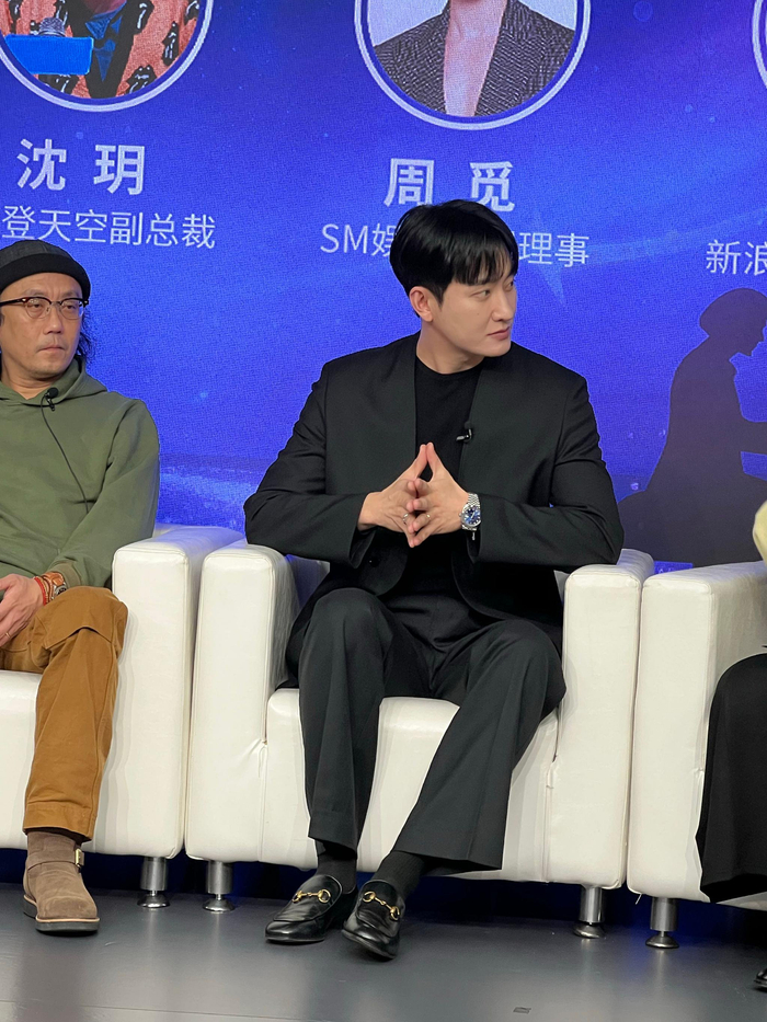 周觅称SM中国艺人众多，回忆SuperJuniorM组合