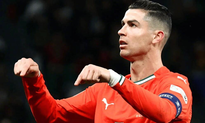 卡洛斯称C罗绝不能停下，坚信其将达成千球里程碑