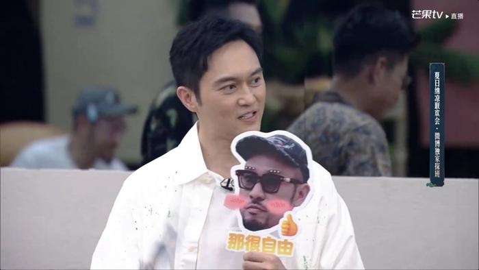 张智霖称参加披荆斩棘终获自由，袁咏仪忽悠方式引好奇