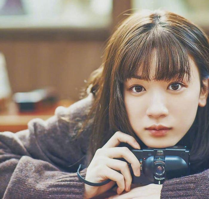 坂口健太郎被曝与女友同居期间和永野芽郁交往