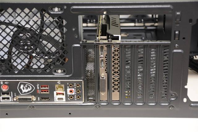九州风神玄冰50电脑机箱搭配安钛克 NE550打造清爽主机
