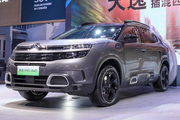 2020成都车展:天逸插混版上市补贴后售23.47-26.47万