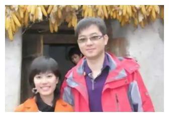 涂磊搭档赵川，踩着两任前妻的肩膀，娶得小16岁空姐后却逼她辞职