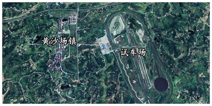 重庆垫江县一个镇，境内有个试车场，规模比场镇还要大