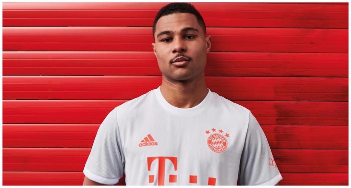 阿迪达斯发布拜仁慕尼黑2020/21赛季客场球衣
