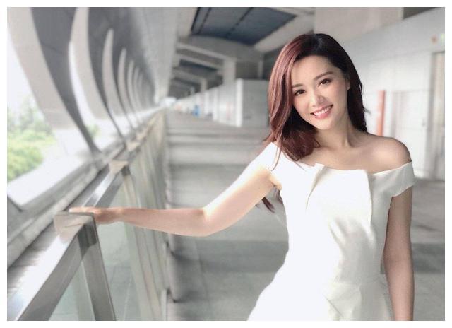 TVB历届港姐素颜照曝光，谁是你心中的素颜女神？