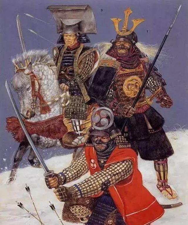 日本武士最初是怎么产生的，他们效忠的对象是日本天皇吗