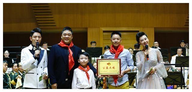 迟来的祝福，第十一届《青春风采》郭晓峰荣获“公益大使”称号