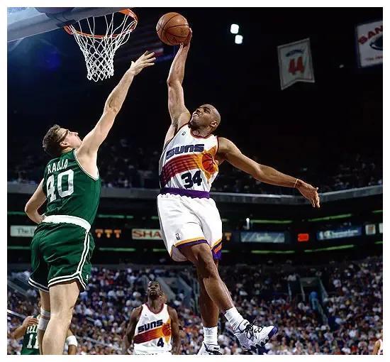 NBA的谜团！查尔斯·巴克利的身高到底是多少？
