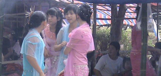 中缅边境通婚严重，缅甸姑娘为了能够在中国定居，实在是太拼命了