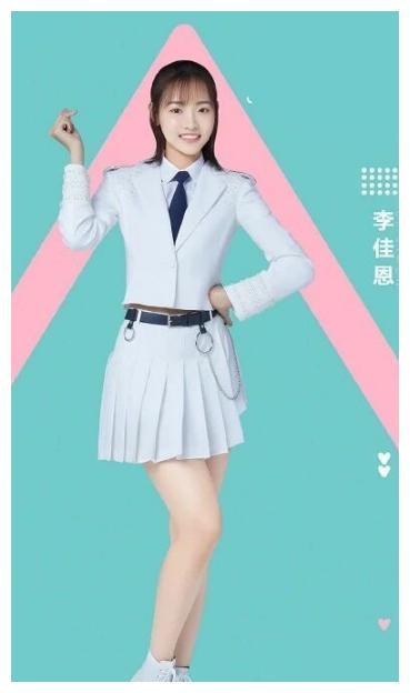 《创3》练习生撞脸导师黄子韬，还有女版李钟硕、女版小栗旬！