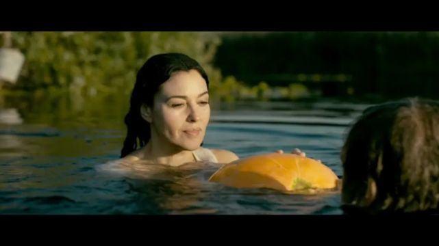 莫妮卡·贝鲁奇十大性感影片，惊艳程度不输《西西里的美丽传说》