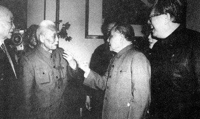 刘志丹牺牲后，接任红二十八军军长的两位将军，都被授予上将军衔