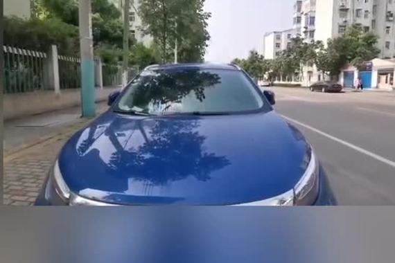 奇瑞观致5威武帅气，御姐风范的