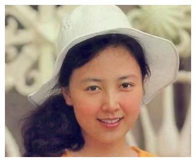 演员赵静：嫁给粉丝相守40年零绯闻，看看她老公是谁就知道了