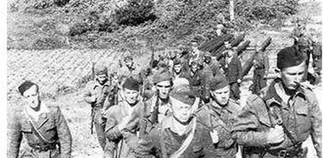 二战时南斯拉夫游击队的武器是哪里来的？