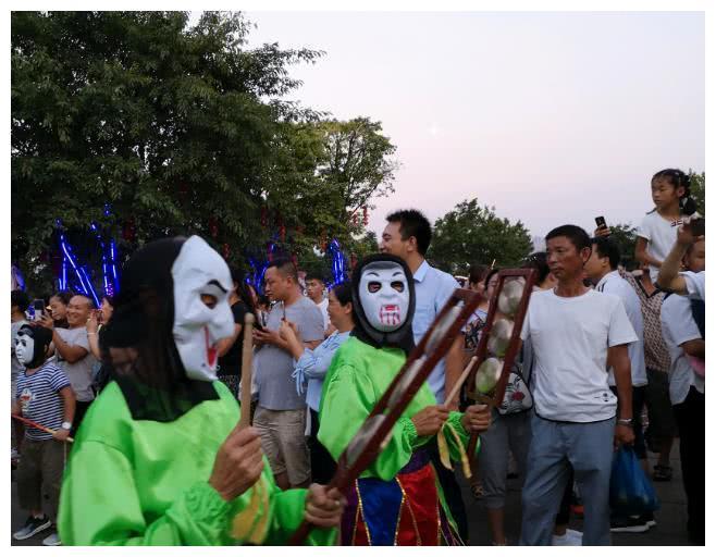 国内最“吓人”的鬼城,建有18层地狱,游客表示很难走完全程!