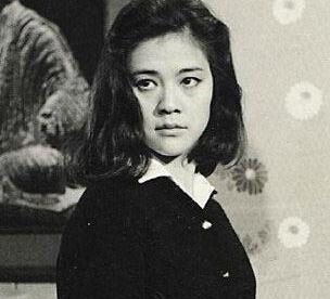 初代琼瑶剧女主归亚蕾，从２０岁演到７５岁，观众却说不认识