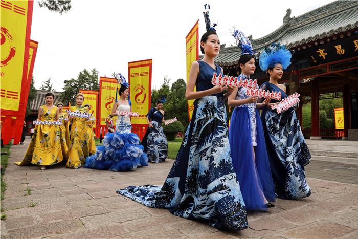 2020年天水旅游形象大使走进伏羲庙(图文)