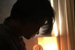 蔡少芬深夜晒张晋给儿子喂奶照,张晋拿奶瓶动作娴熟被赞满分奶爸