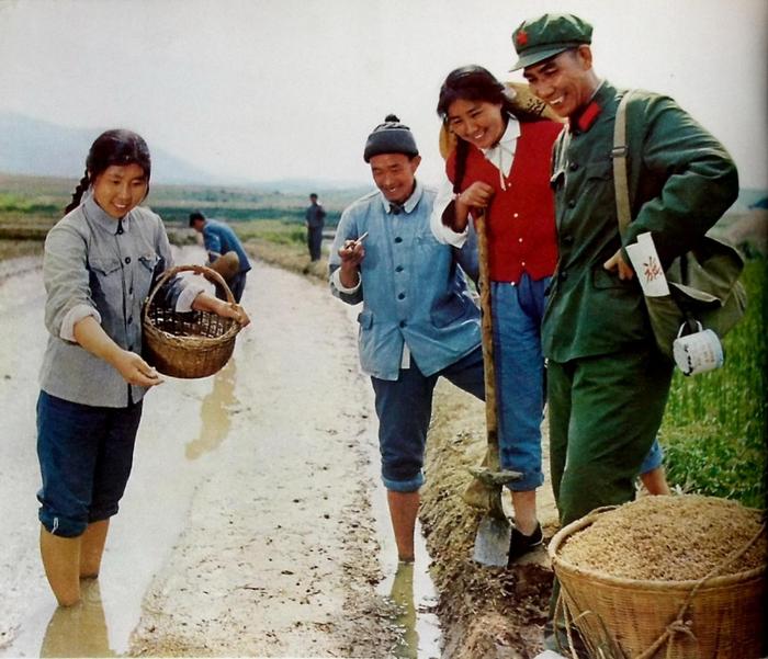 《中国摄影》1975年第6期图片鉴赏