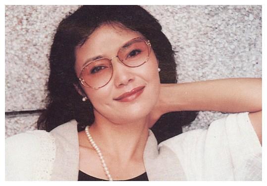 1984年，姜黎黎被误诊恶性肿瘤，27岁丈夫一夜白头，今现状如何？
