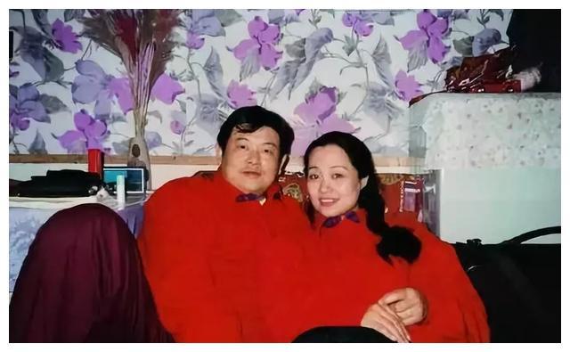 傅彪英年早逝留下百万债务，养了14年的儿子：为他的离开感到欣慰