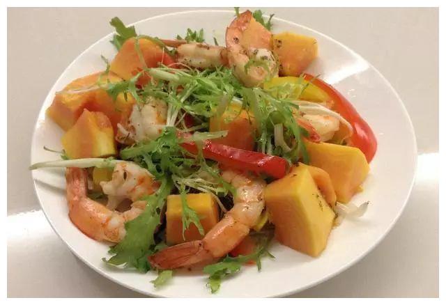 精选美食：木瓜鲜虾沙拉，橄榄炝芦笋，炕豆腐，花椒鱼的做法