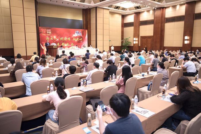 抗疫勇担当   上海26家企业、机构获表彰