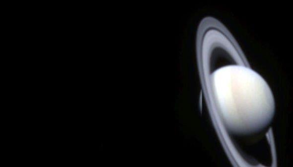 土星出问题了？“磁异常”让科学家大惑不解，NASA：正在消亡