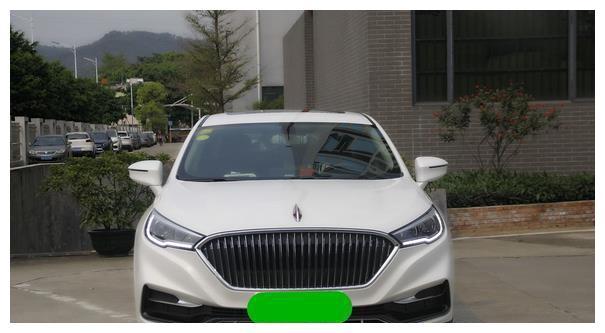 18万怎么选？福特蒙迪欧还是红旗H5？听听车主的实在话