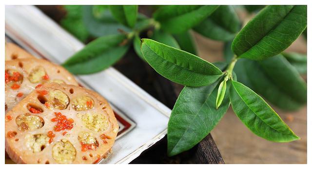 桂花糖藕的正宗做法，香甜软糯的家乡味，最值得吃的养生甜品