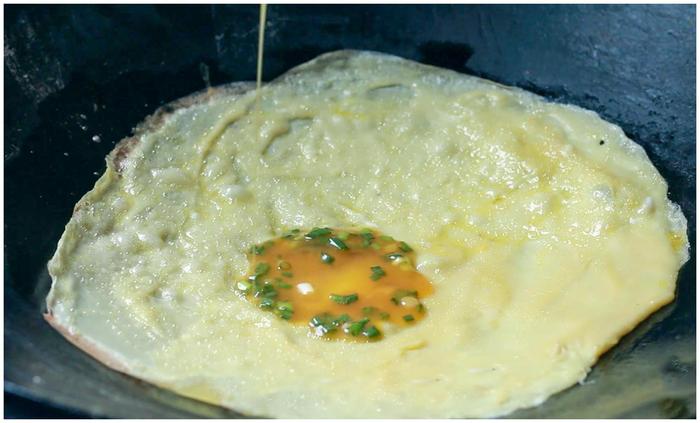 1碗面粉3个鸡蛋，10分钟搞定全家人早餐，又香又脆吃得开心