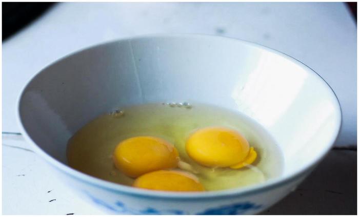 1碗面粉3个鸡蛋，10分钟搞定全家人早餐，又香又脆吃得开心
