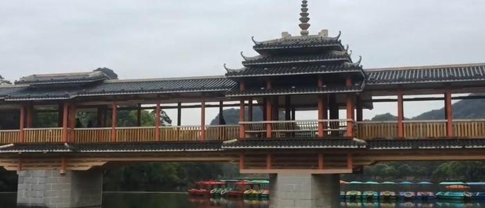 广西柳州龙潭风雨桥，一座史诗级的景点网红桥
