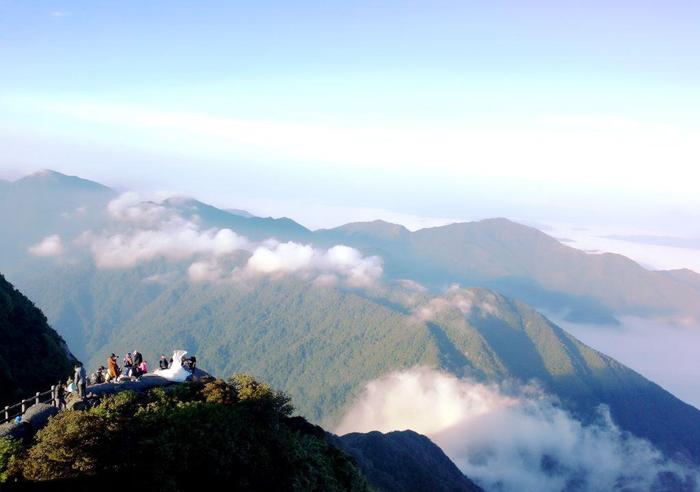 广西被忽略的一座山，是华南第一高峰，成为国家4A级景区