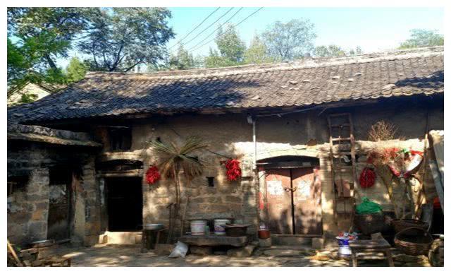 洛阳新安：隐在大山中的古村落，因石而居因寺得名，最大年岁586