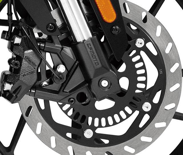 摩托车知识分享：为什么刹车制盘上有很多孔？